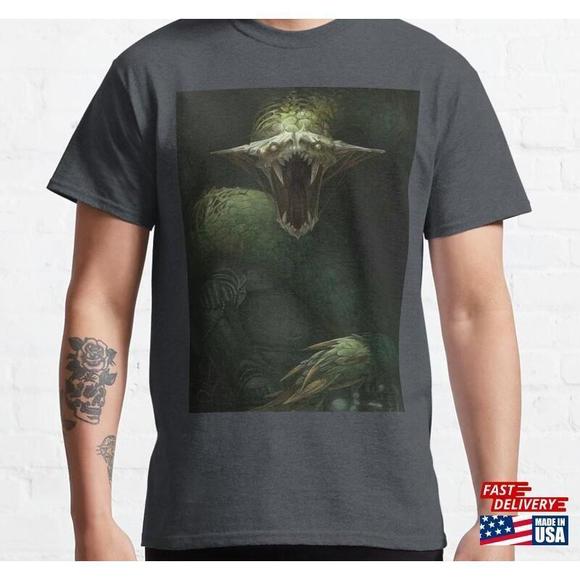 Green Is The Danger Classic Tshirt - Picture 1 of 4